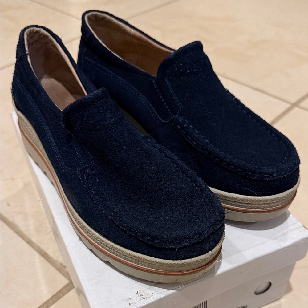Women’s Navy Suede Slip-On Driving Loafers